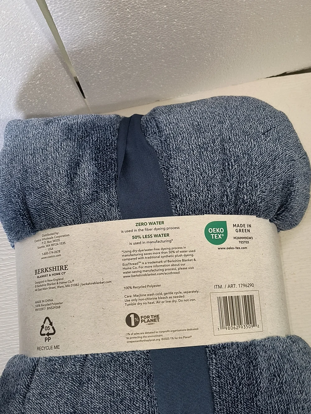 Berkshire Extra Plush Queen Blanket - Slate - Picture 2 of 3
